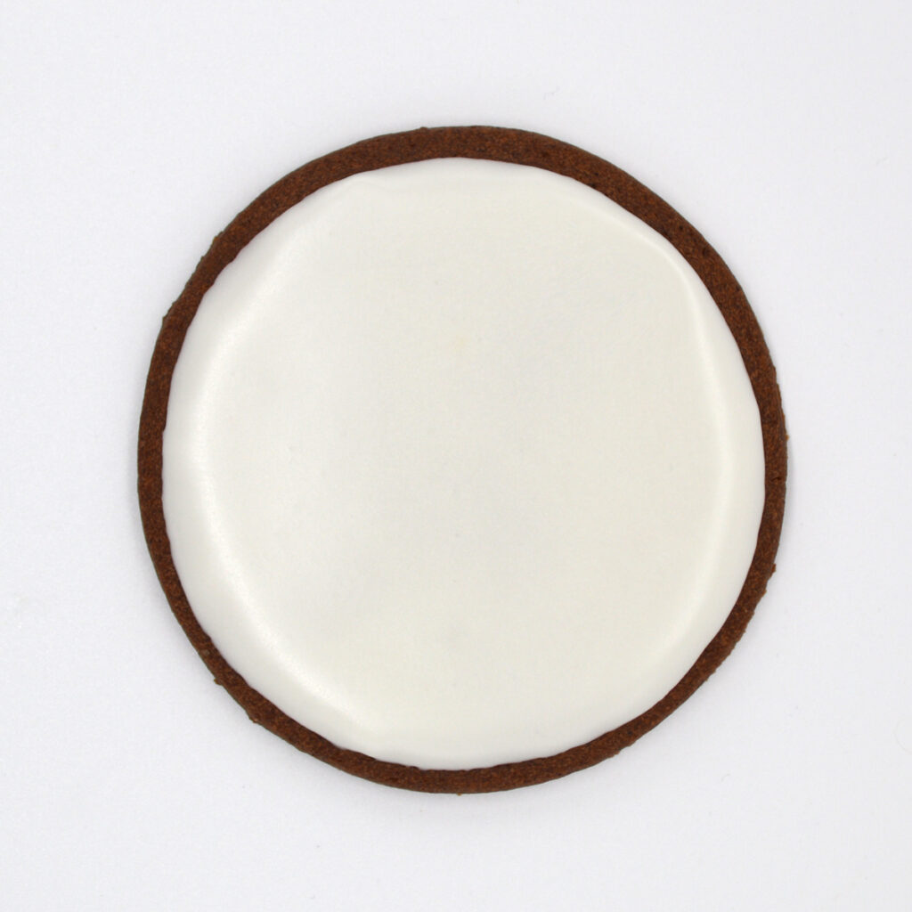 Cookie white icing