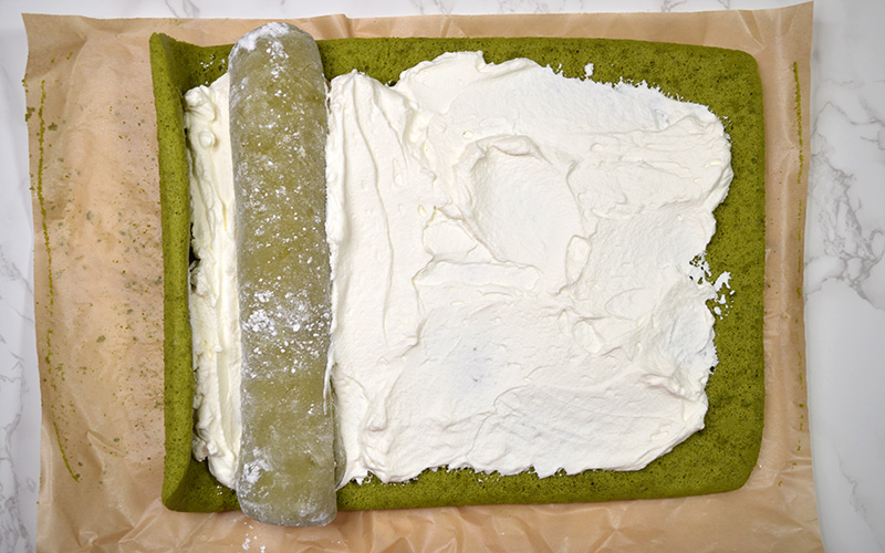 roll with mochi