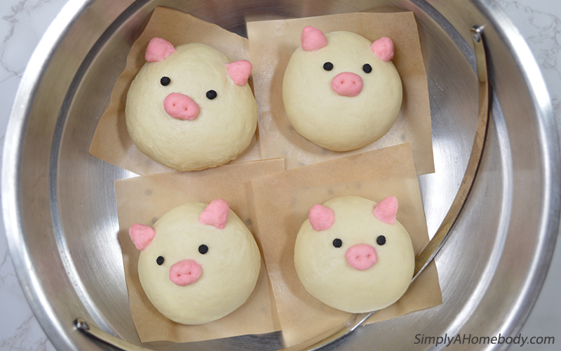 BBQ Pork Buns in A Steamer